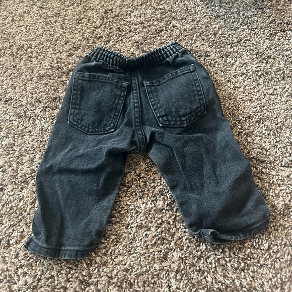 Black Wrangler jeans - Picture 4 of 4